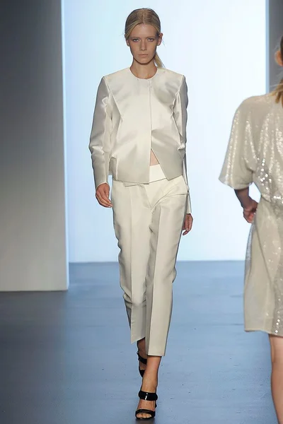 Look 31
